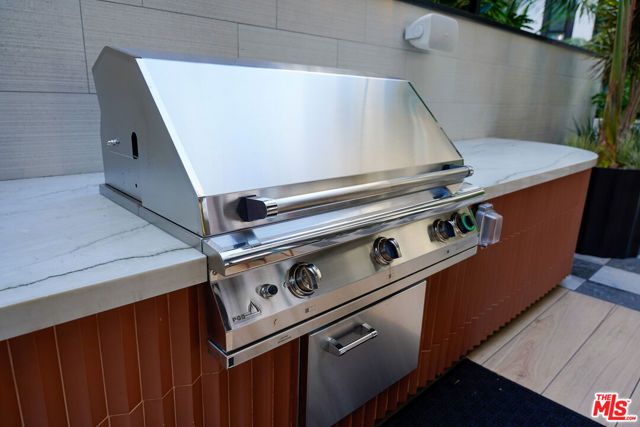 250 E Broadway 401, Long Beach, CA 90802