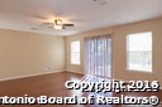 8251 SUNSHINE TRAIL DR, San Antonio, TX 78244