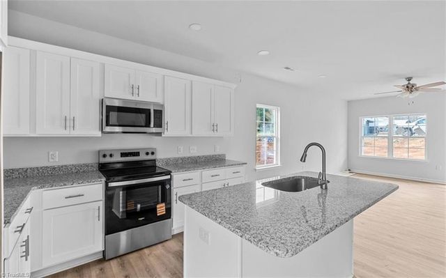 295 Lindbergh Street, Winston-salem, NC 27104