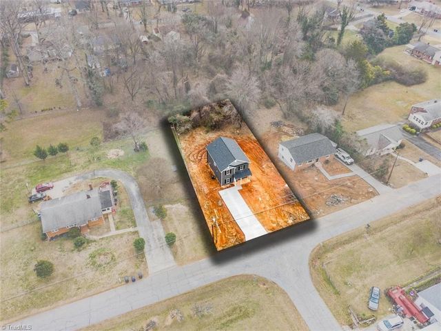 295 Lindbergh Street, Winston-salem, NC 27104