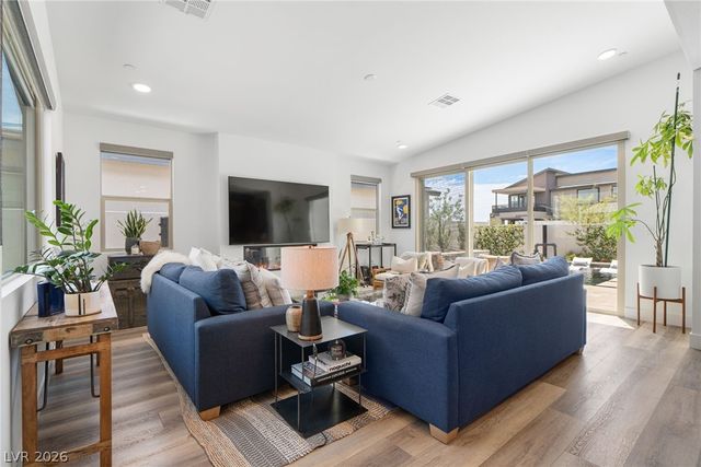 12122 Pink Sunrise Street, Las Vegas, NV 89138