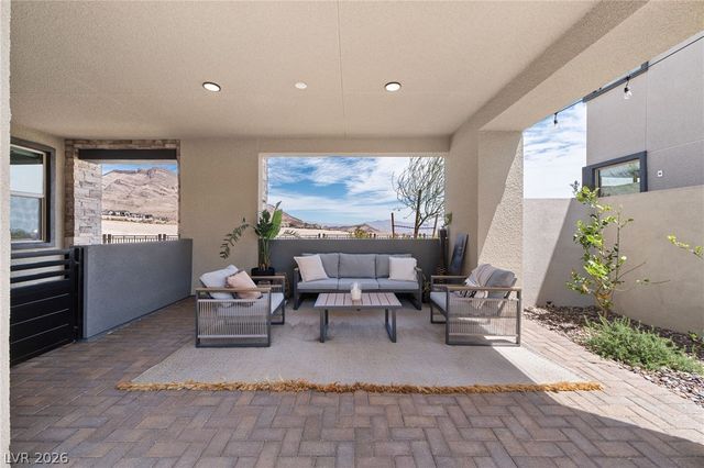 12122 Pink Sunrise Street, Las Vegas, NV 89138