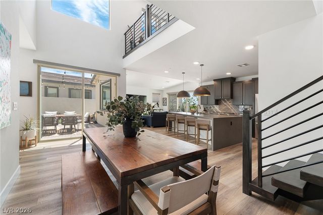 12122 Pink Sunrise Street, Las Vegas, NV 89138