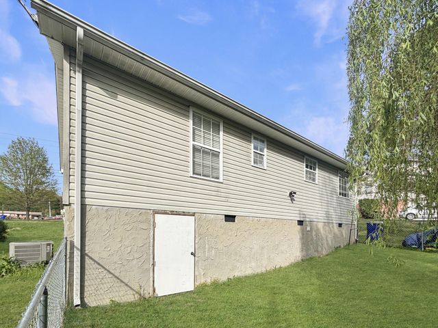 1350 21st Street, SE, Cleveland, TN 37311