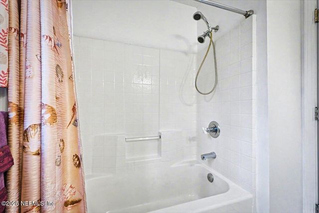 180 PIONEER Trail, Green Cove Springs, FL 32043