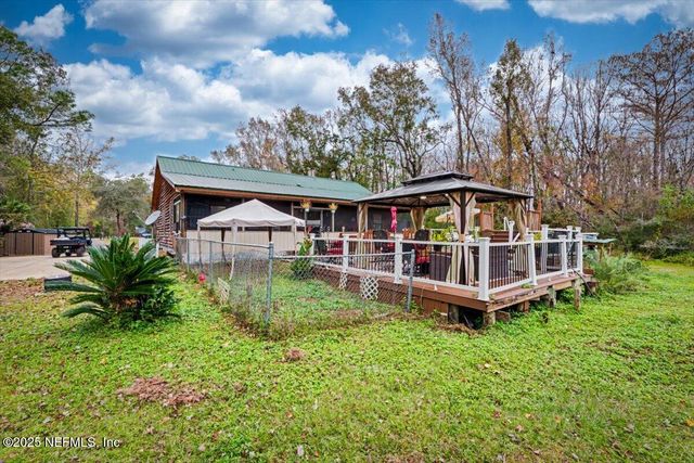 180 PIONEER Trail, Green Cove Springs, FL 32043