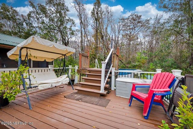 180 PIONEER Trail, Green Cove Springs, FL 32043