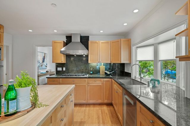 1238 Bernal Avenue, Burlingame, CA 94010