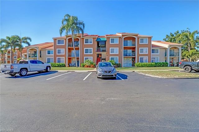 1265 Wildwood Lakes BLVD # 208, Naples, FL 34104