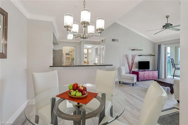 1265 Wildwood Lakes BLVD # 208, Naples, FL 34104