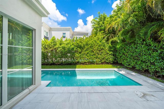 315 Santander Ave 311, Coral Gables, FL 33134