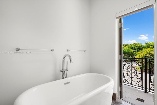 315 Santander Ave 311, Coral Gables, FL 33134