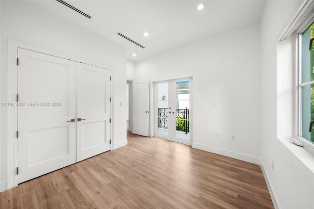 315 Santander Ave 311, Coral Gables, FL 33134