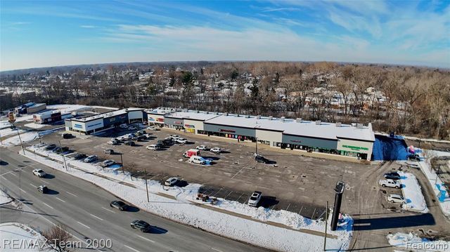 14645 Telegraph Road, Redford, MI 48239