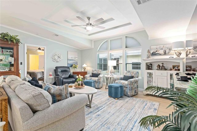 8521 COUNTESS AVENUE CIRCLE, Palmetto, FL 34221