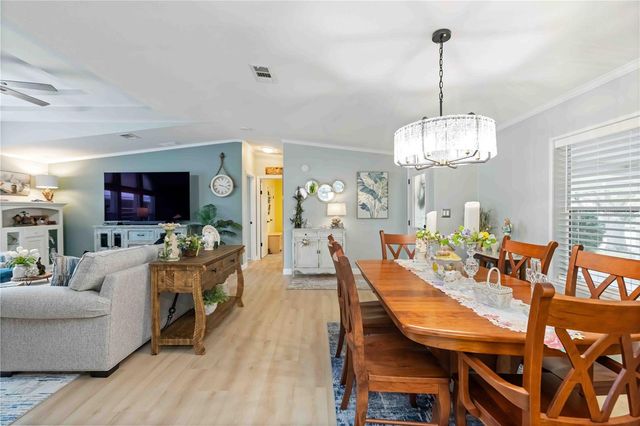 8521 COUNTESS AVENUE CIRCLE, Palmetto, FL 34221