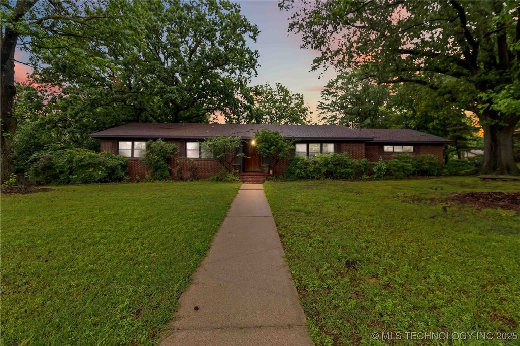 2506 Haskell Boulevard, Muskogee, OK 74403