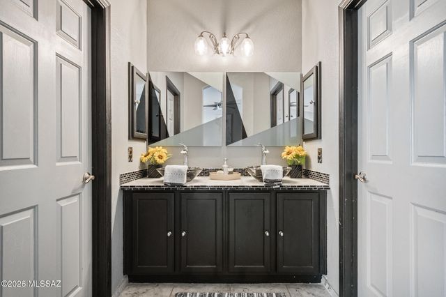 12975 N Suizo Mountains Road, Marana, AZ 85658