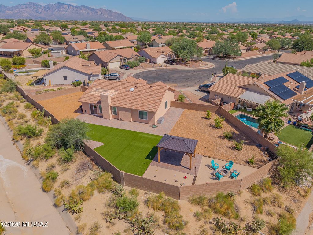 12975 N Suizo Mountains Road, Marana, AZ 85658