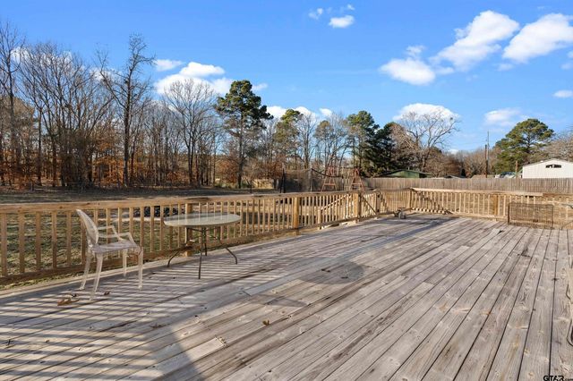 2509 N State Hwy 322, Henderson, TX 75652