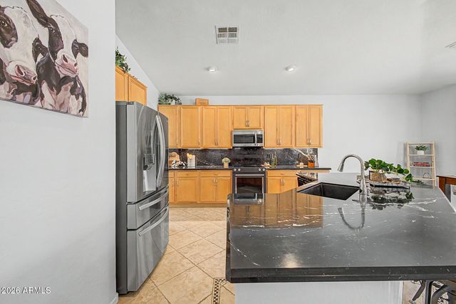 1748 E IRIS Drive, Chandler, AZ 85286