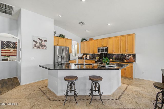 1748 E IRIS Drive, Chandler, AZ 85286