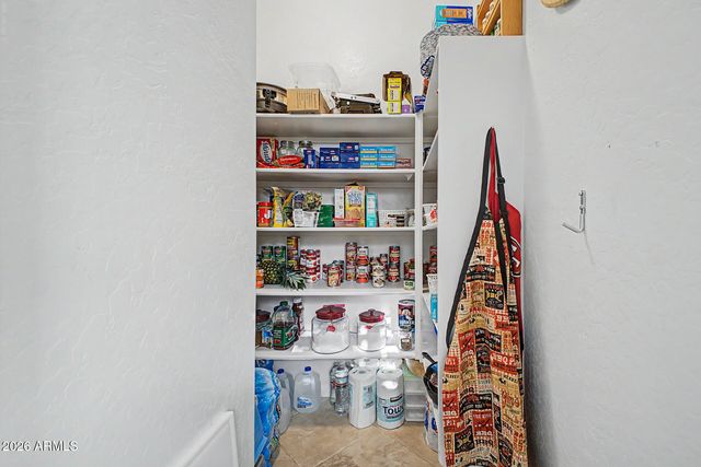 1748 E IRIS Drive, Chandler, AZ 85286