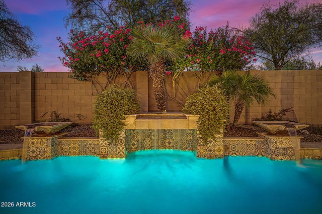1748 E IRIS Drive, Chandler, AZ 85286