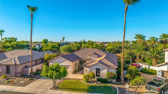 1748 E IRIS Drive, Chandler, AZ 85286