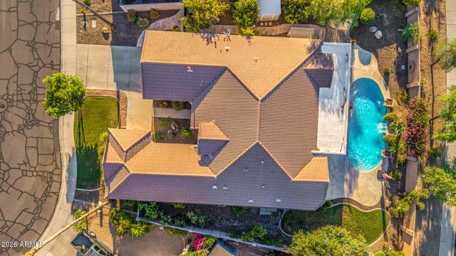 1748 E IRIS Drive, Chandler, AZ 85286