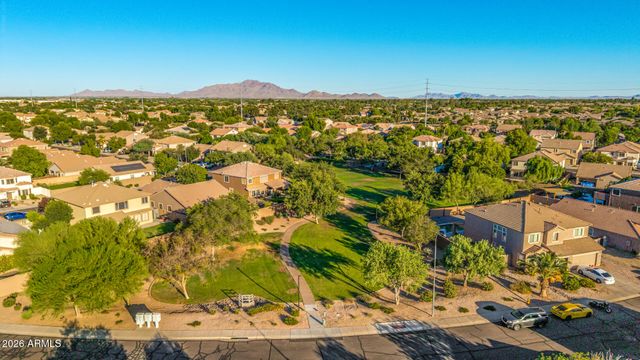 1748 E IRIS Drive, Chandler, AZ 85286