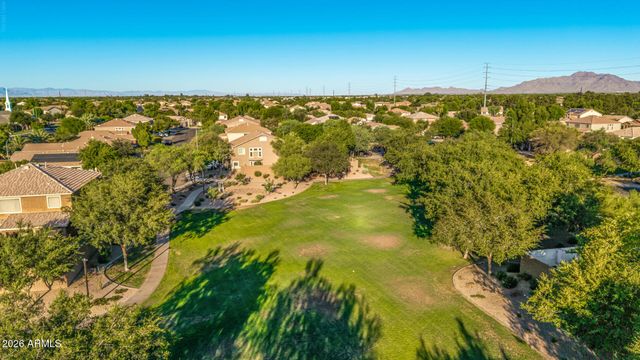 1748 E IRIS Drive, Chandler, AZ 85286