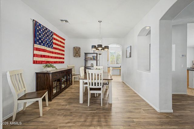 1748 E IRIS Drive, Chandler, AZ 85286