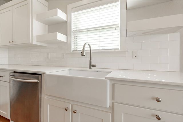 2787 N Chapel Drive, Fayetteville, AR 72704