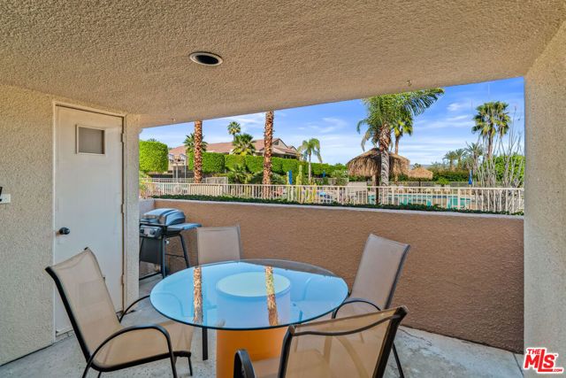 222 N Calle El Segundo 560, Palm Springs, CA 92262