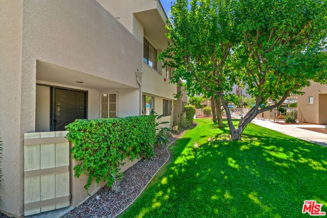222 N Calle El Segundo 560, Palm Springs, CA 92262