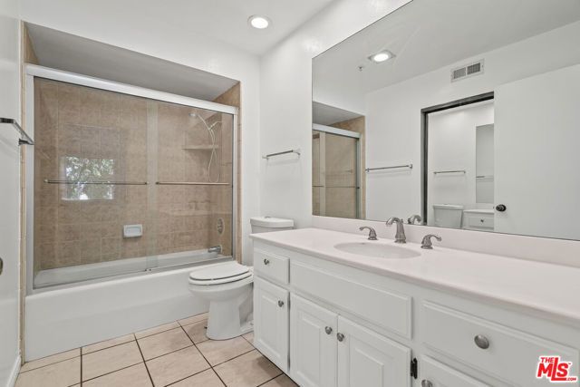 222 N Calle El Segundo 560, Palm Springs, CA 92262