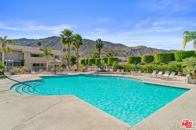 222 N Calle El Segundo 560, Palm Springs, CA 92262
