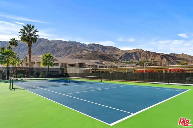 222 N Calle El Segundo 560, Palm Springs, CA 92262