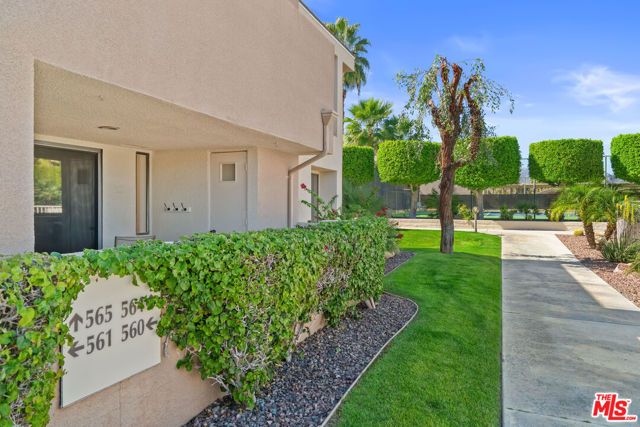 222 N Calle El Segundo 560, Palm Springs, CA 92262