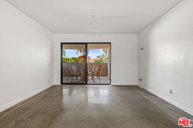 222 N Calle El Segundo 560, Palm Springs, CA 92262