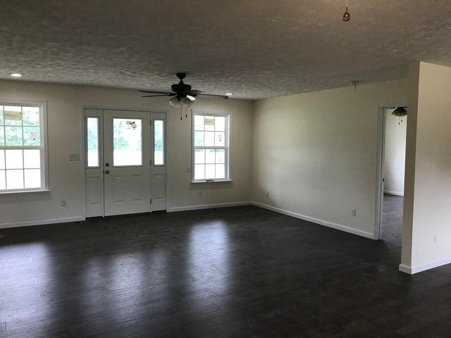 1368 Bennie Camp Road, Dunlap, TN 37327