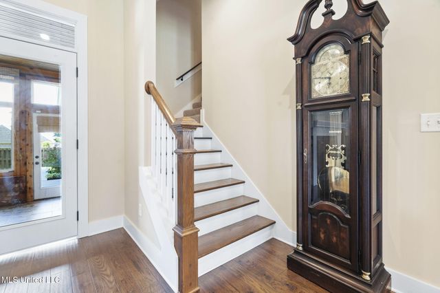 4721 Pleasant Breeze Drive, Olive Branch, MS 38654