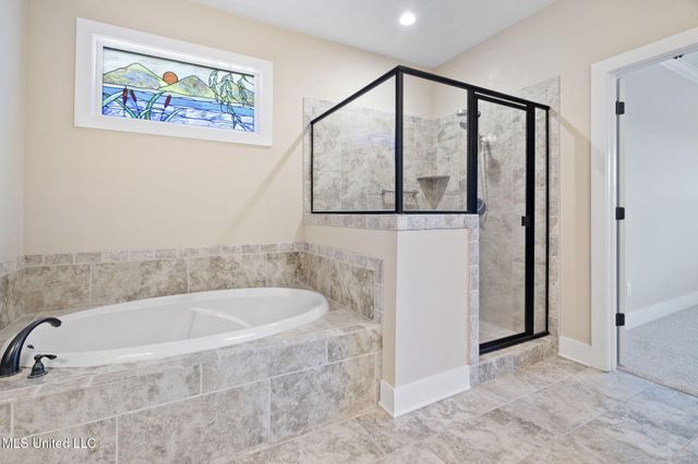 4721 Pleasant Breeze Drive, Olive Branch, MS 38654