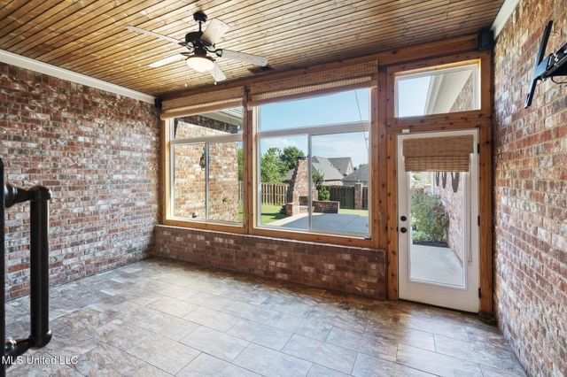 4721 Pleasant Breeze Drive, Olive Branch, MS 38654