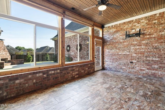 4721 Pleasant Breeze Drive, Olive Branch, MS 38654