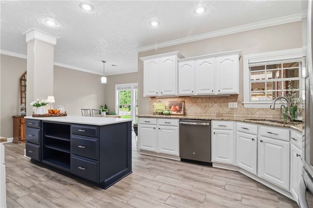 171 W Trotters Crossing, Farmington, AR 72730