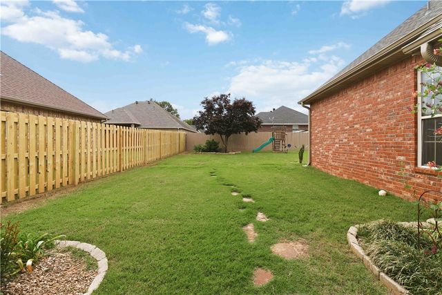171 W Trotters Crossing, Farmington, AR 72730