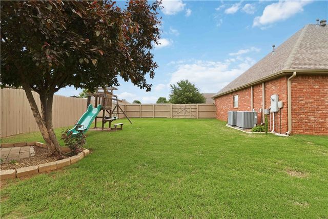 171 W Trotters Crossing, Farmington, AR 72730