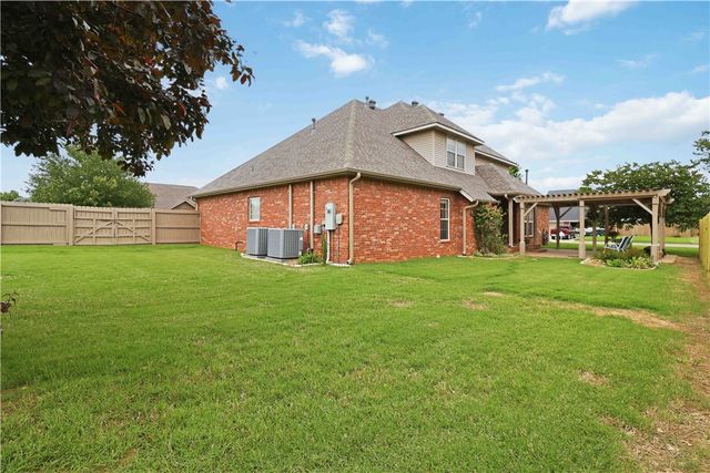171 W Trotters Crossing, Farmington, AR 72730